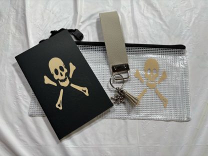 Crossbones Messenger Bag Set - Image 3